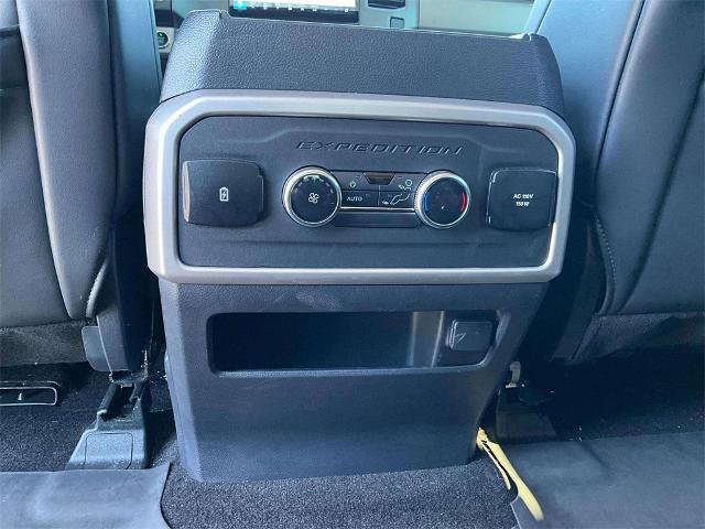 Certified 2022 Ford Expedition XLT image 24