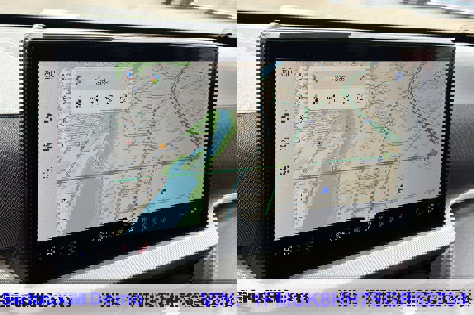 Certified 2025 Ford Explorer Platinum w/ LUX Leather Package image 30