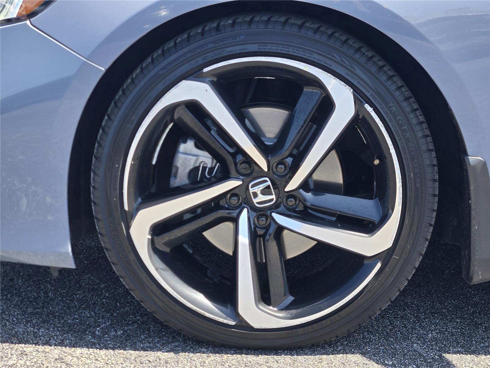 Used 2022 Honda Accord Sport image 11