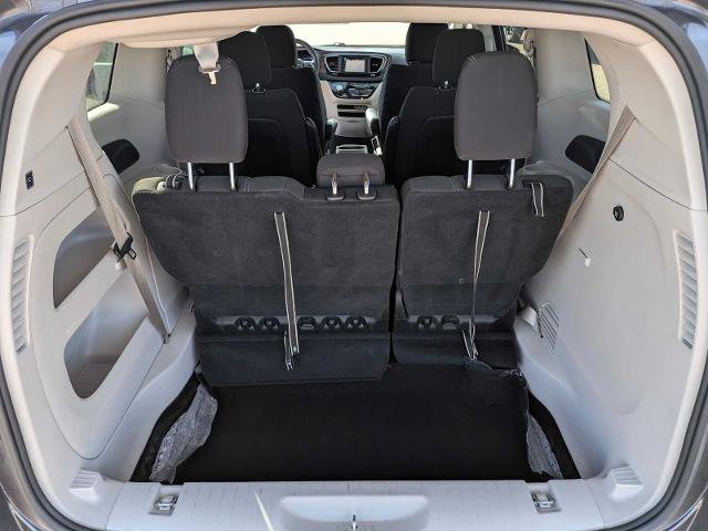 Used 2023 Chrysler Voyager LX FWD image 28