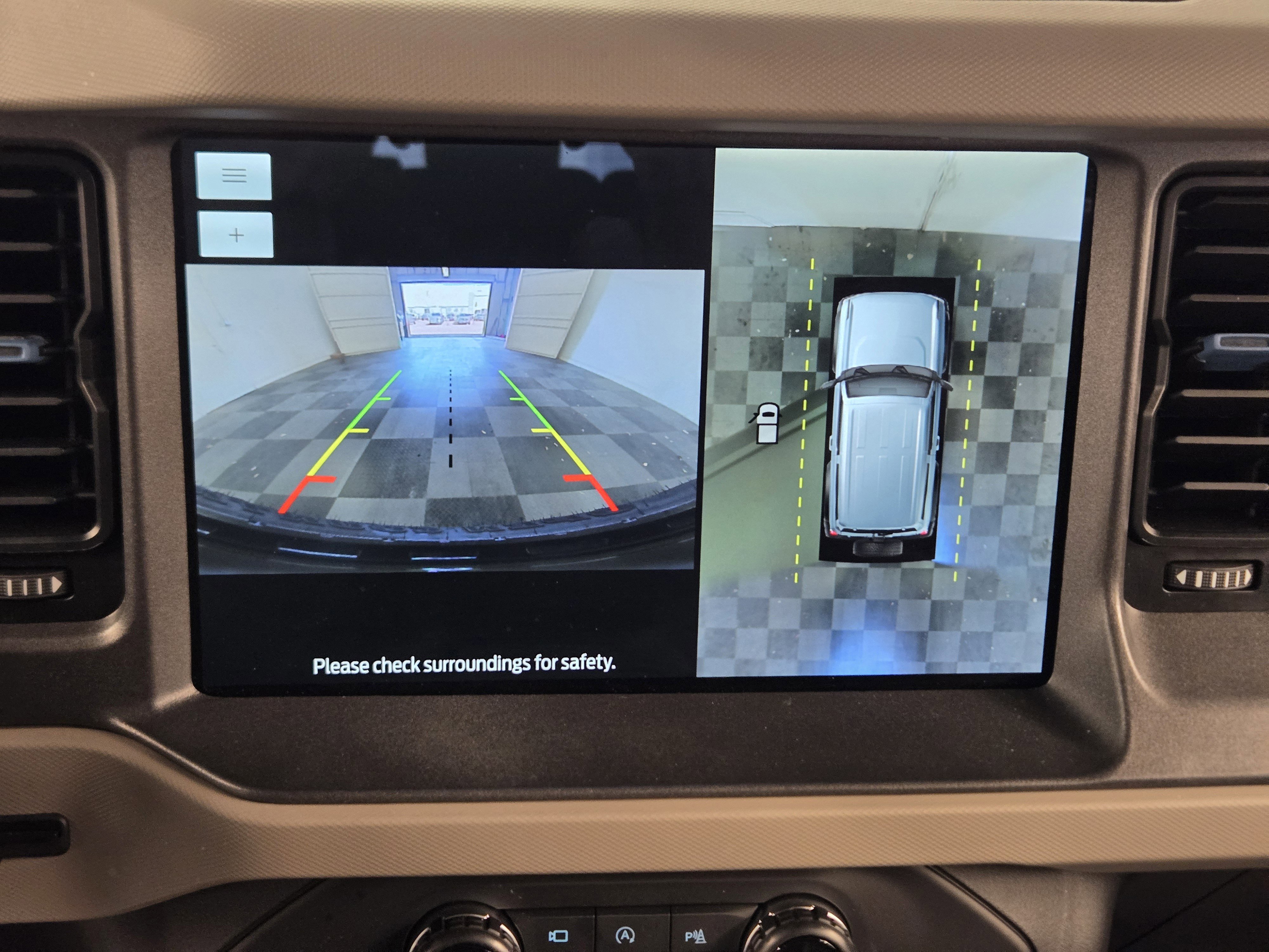 Certified 2024 Ford Bronco Wildtrak image 17