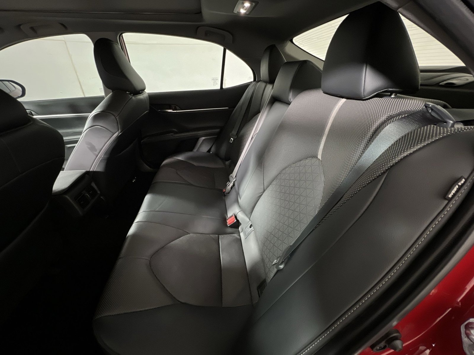 Used 2023 Toyota Camry XSE w/ Navigation Package image 23