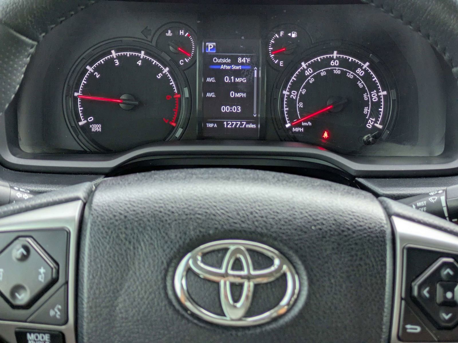Used 2022 Toyota 4Runner SR5 RWD image 15