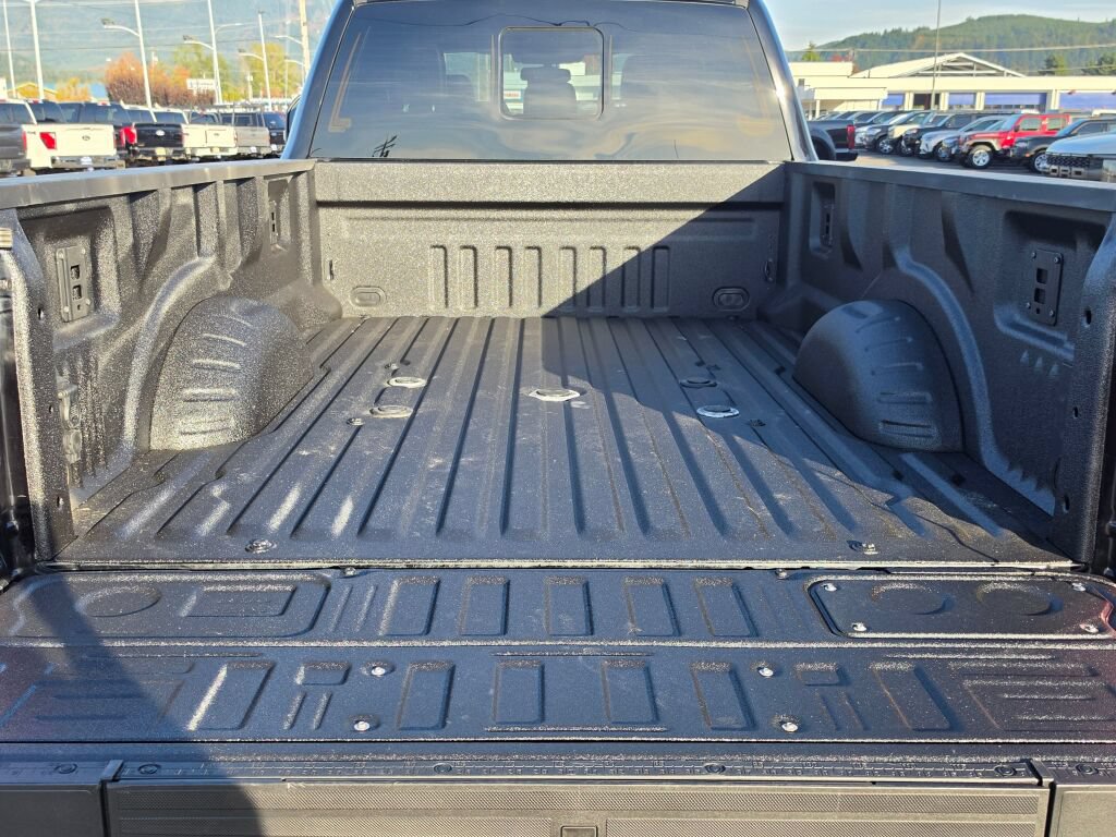 Certified 2026 Ford F350 Platinum AWD/4WD image 10