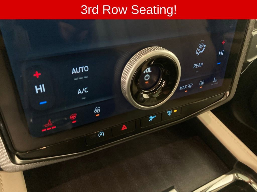 Certified 2023 Ford Expedition Max Platinum image 10