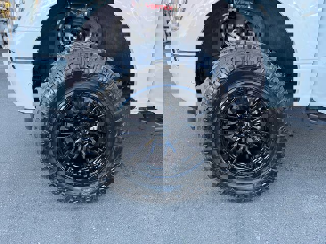 Certified 2022 Ford F150 Lariat w/ Equipment Group 502A High image 26