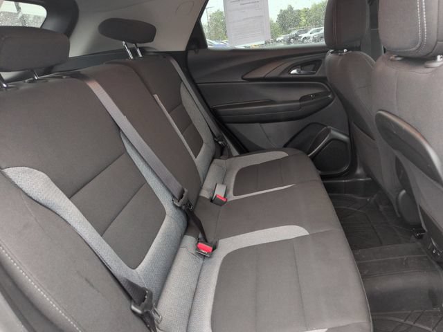 Used 2023 Chevrolet TrailBlazer LT w/ Convenience Package AWD/4WD image 17