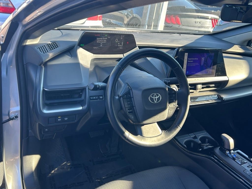 Used 2024 Toyota Prius LE image 30