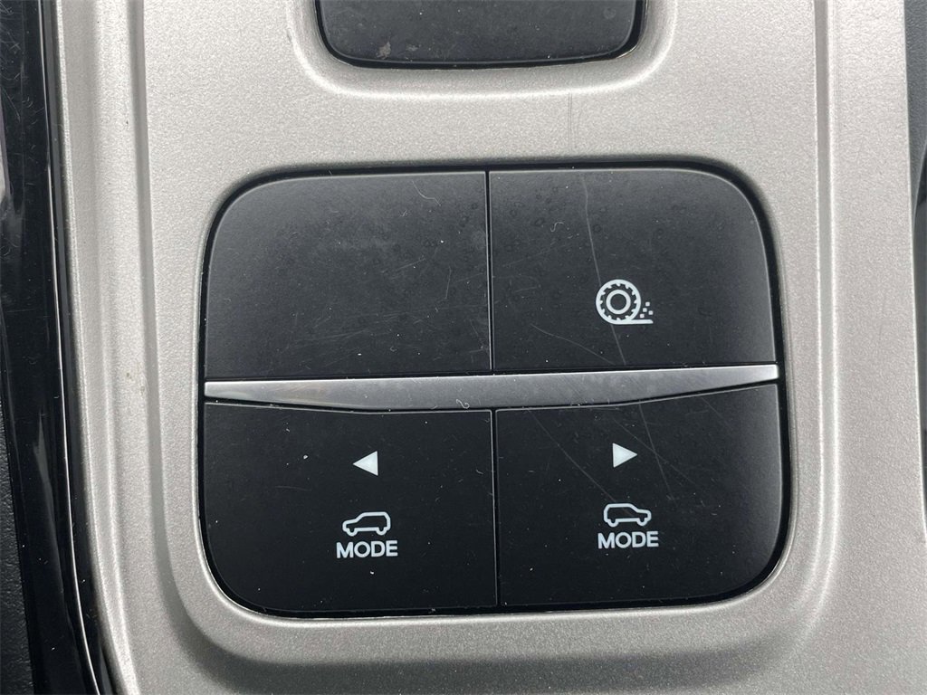 Certified 2023 Ford Explorer ST-Line w/ Class IV Trailer Tow Package image 24