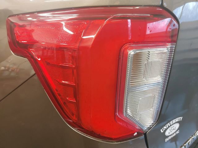 Certified 2021 Ford Explorer Platinum w/ Equipment Group 601A image 32