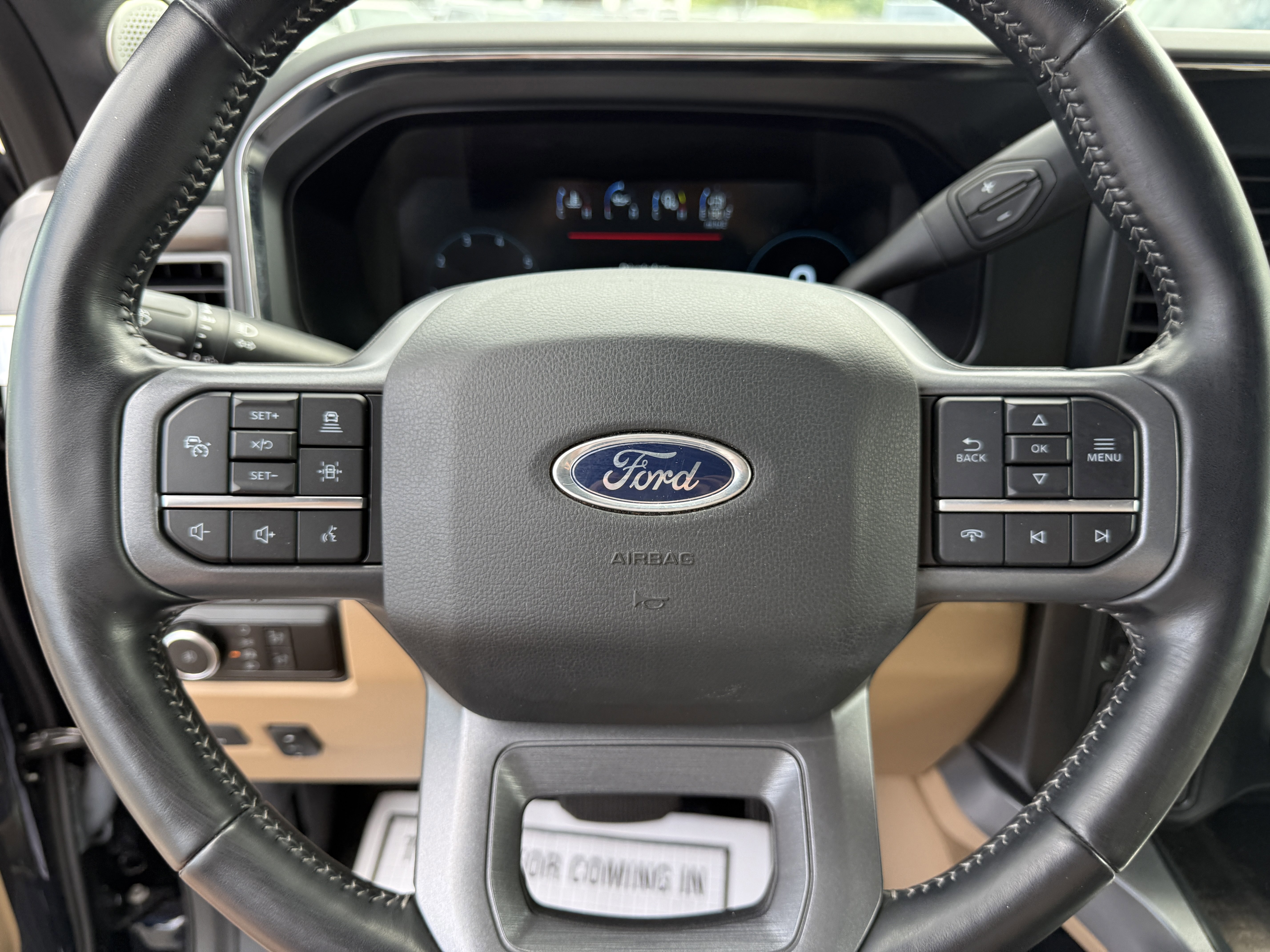 Certified 2023 Ford F350 Lariat w/ Lariat Ultimate Package image 28