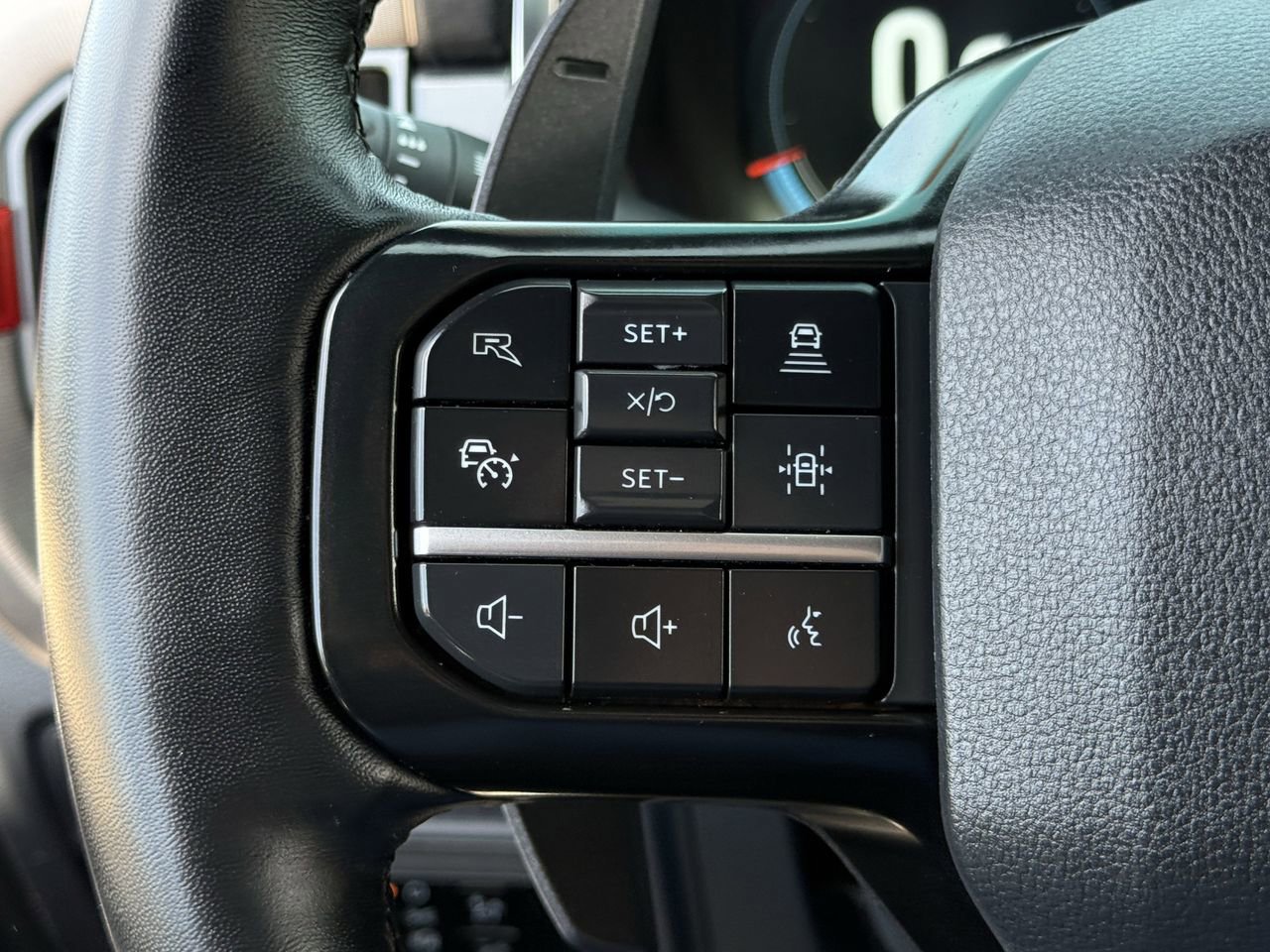 Certified 2023 Ford F150 Raptor AWD/4WD image 12