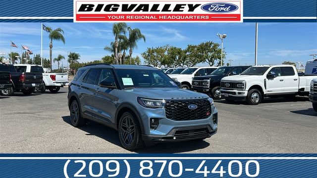 Certified 2025 Ford Explorer ST RWD image 1