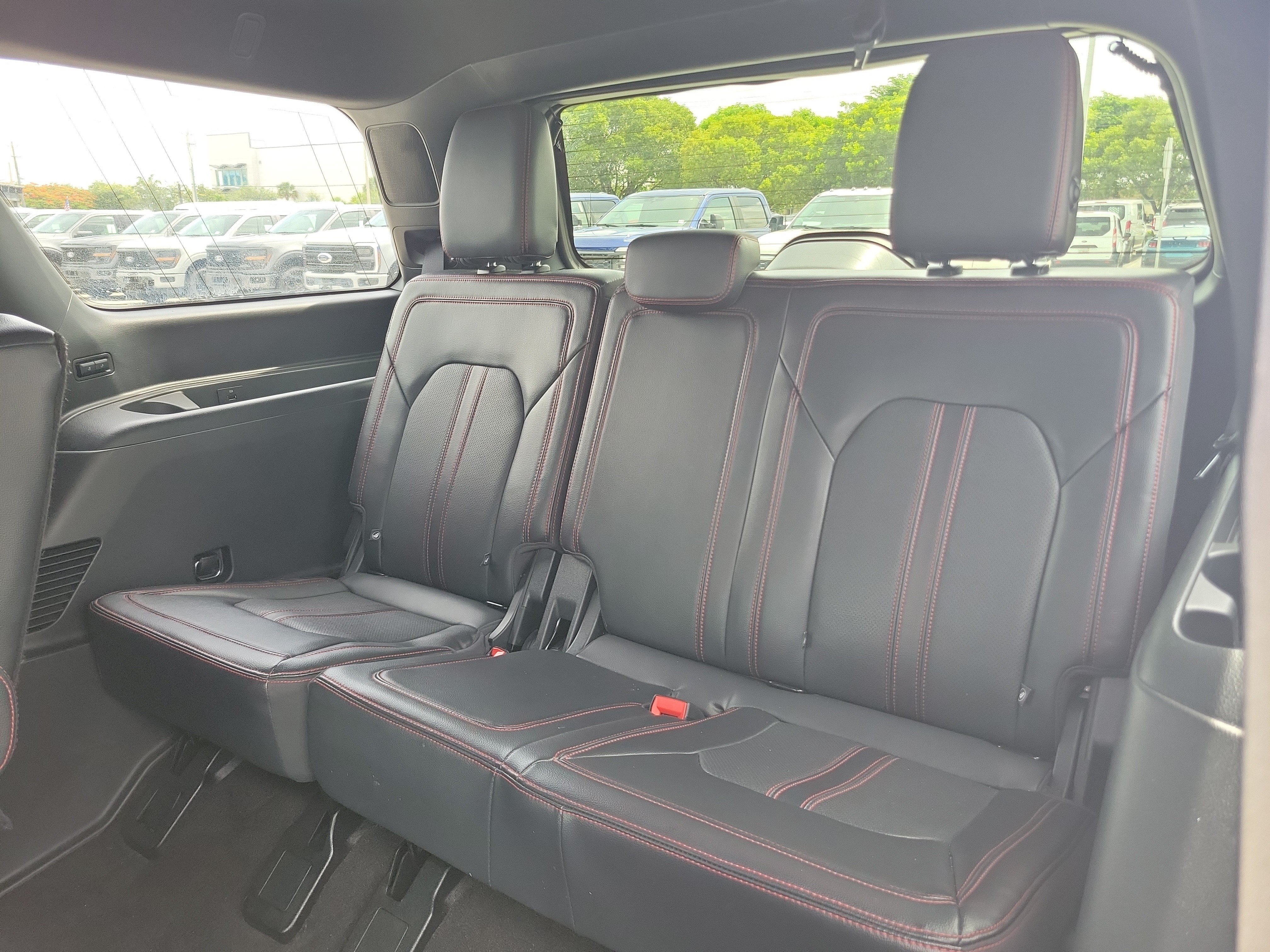 Certified 2023 Ford Expedition Limited RWD image 19