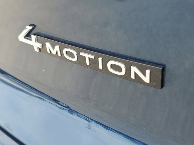 Used 2023 Volkswagen Atlas Cross Sport SEL image 11