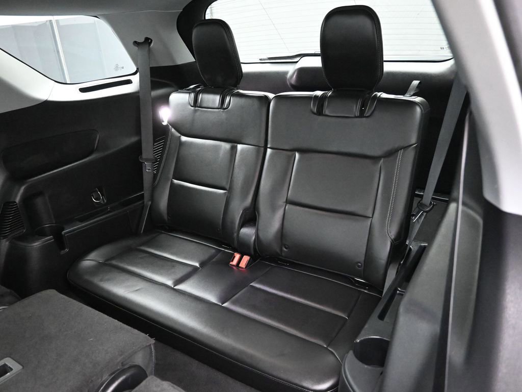 Certified 2022 Ford Explorer XLT w/ Equipment Group 202A image 51