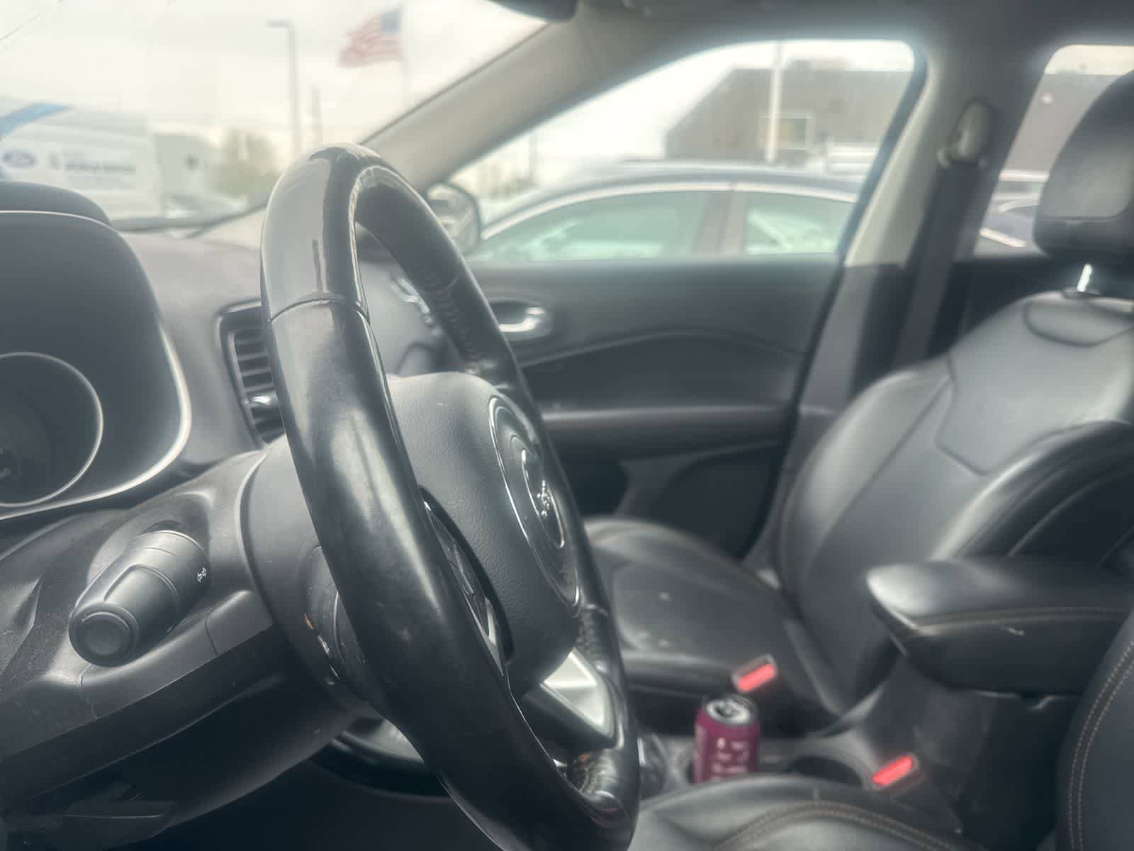 Used 2019 Jeep Compass Limited AWD/4WD image 32