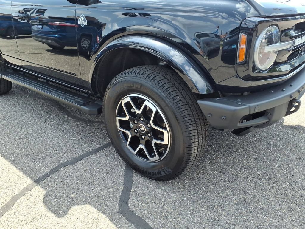 Certified 2022 Ford Bronco Outer Banks AWD/4WD image 5