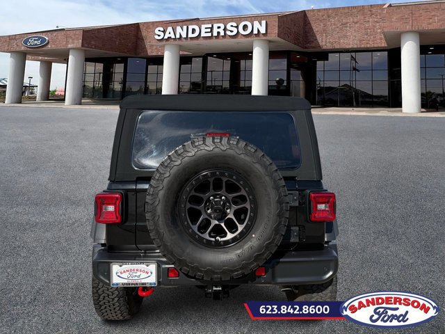 Used 2022 Jeep Wrangler Unlimited Rubicon w/ Xtreme Recon 35" Tire Package image 4