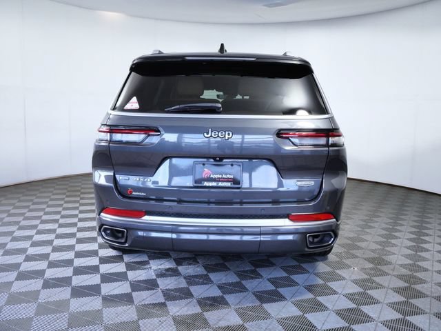Used 2023 Jeep Grand Cherokee L Summit w/ Luxury Tech Group V AWD/4WD image 7
