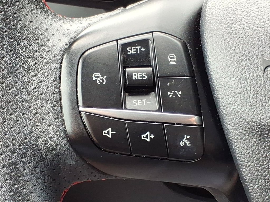 Certified 2023 Ford Escape ST-Line Elite AWD/4WD image 22