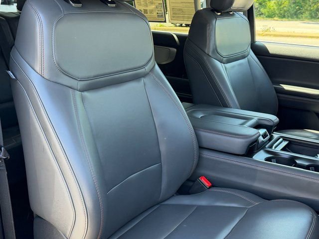 Certified 2025 Ford Expedition Max Active AWD/4WD image 16