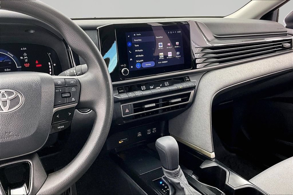Used 2025 Toyota Camry LE w/ Convenience Package FWD image 6