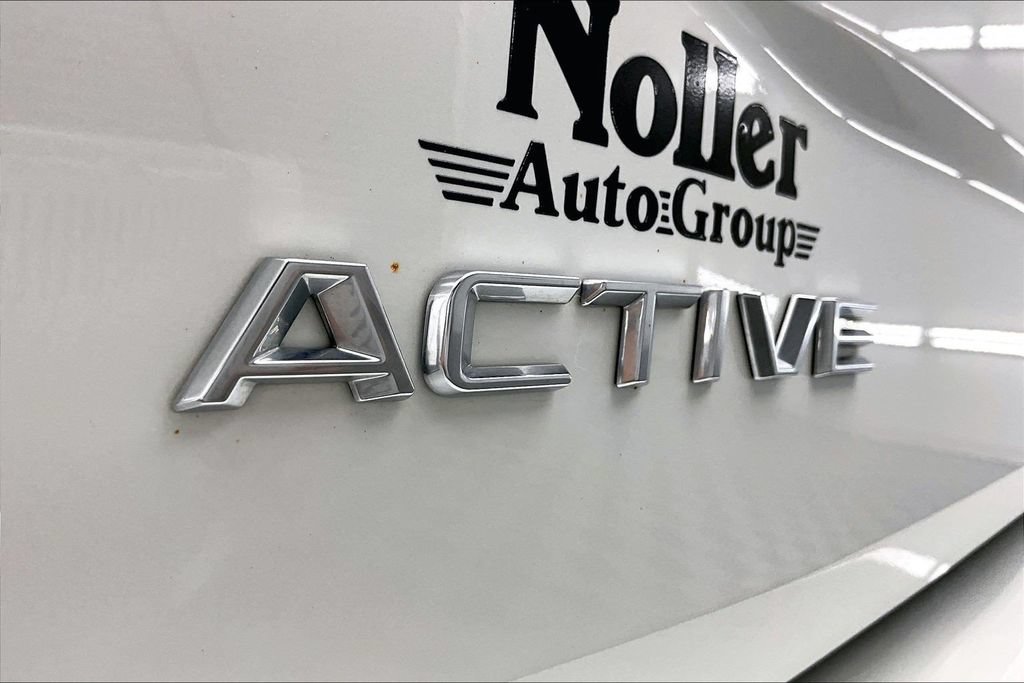 Certified 2025 Ford Expedition Active AWD/4WD image 8