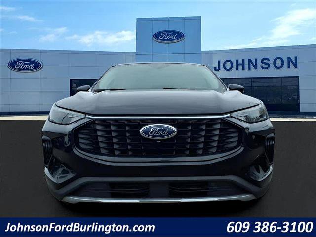 Certified 2023 Ford Escape Active w/ Tech Pack #2 image 2