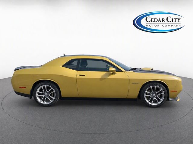 Used 2020 Dodge Challenger R/T RWD image 8