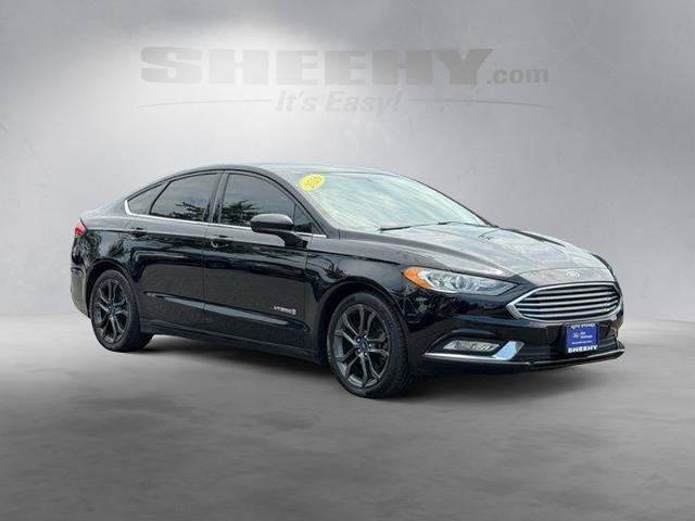 Certified 2018 Ford Fusion SE w/ Equipment Group 601A FWD image 2