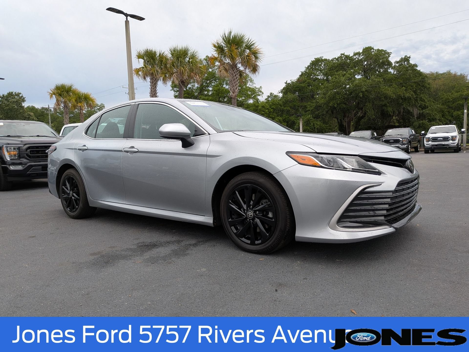 Used 2024 Toyota Camry LE FWD video 2