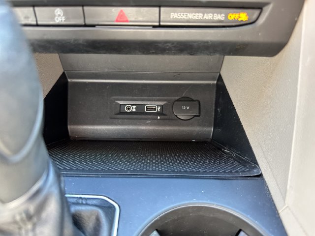 Used 2018 Volkswagen Atlas SE AWD/4WD image 17