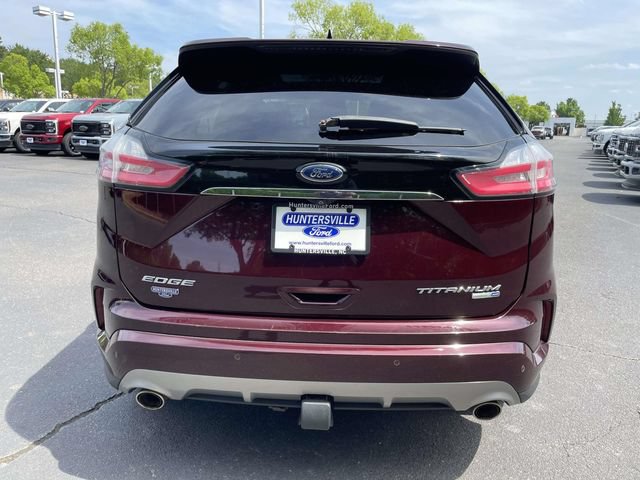 Certified 2020 Ford Edge Titanium w/ Equipment Group 301A AWD/4WD image 5