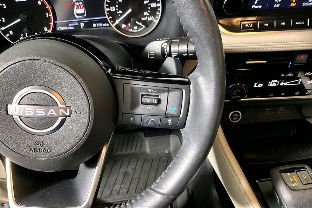 Used 2023 Nissan Rogue SL w/ SL Premium Package image 15