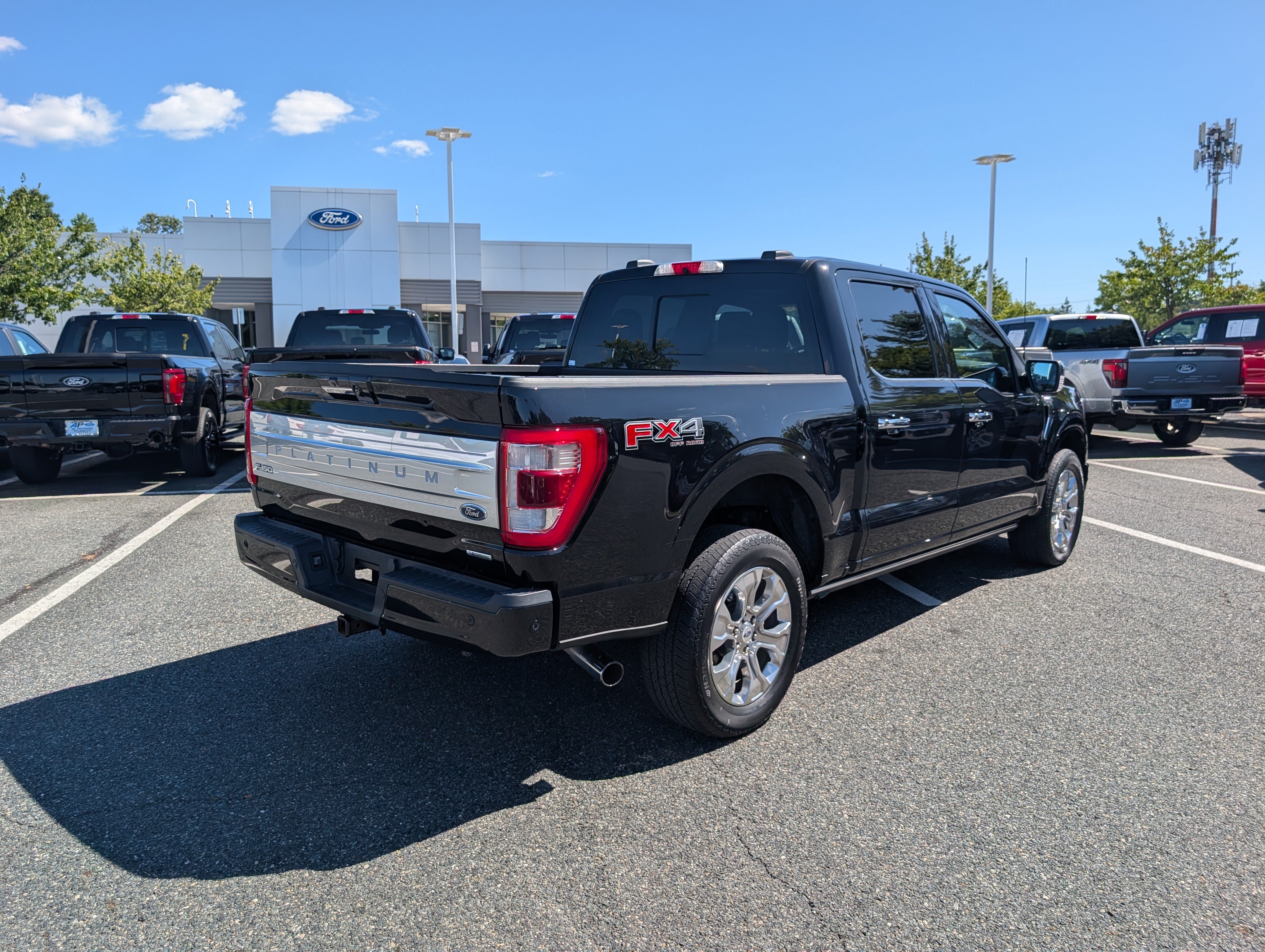 Certified 2021 Ford F150 Platinum w/ Equipment Group 701A High AWD/4WD image 4