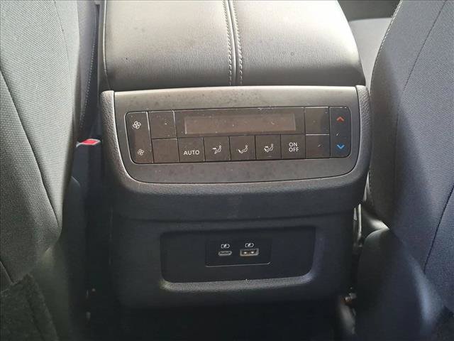 Used 2022 Nissan Pathfinder SV w/ SV Black Package FWD image 16