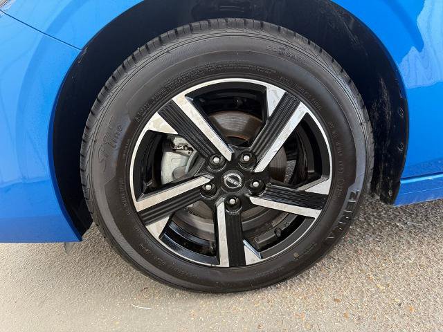 Used 2025 Nissan Sentra SV FWD image 27