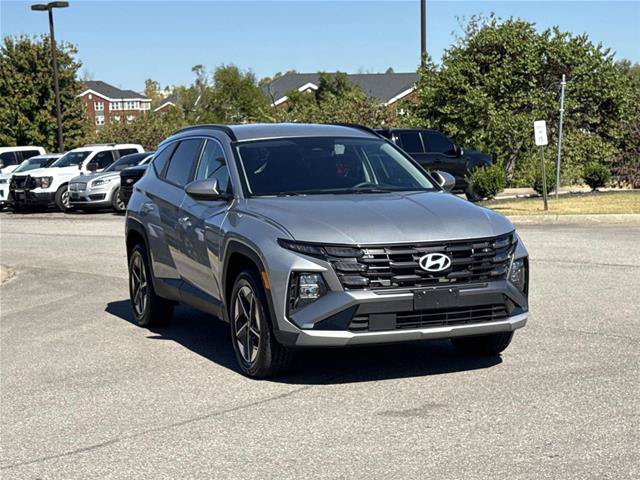 Used 2025 Hyundai Tucson SEL AWD/4WD image 3
