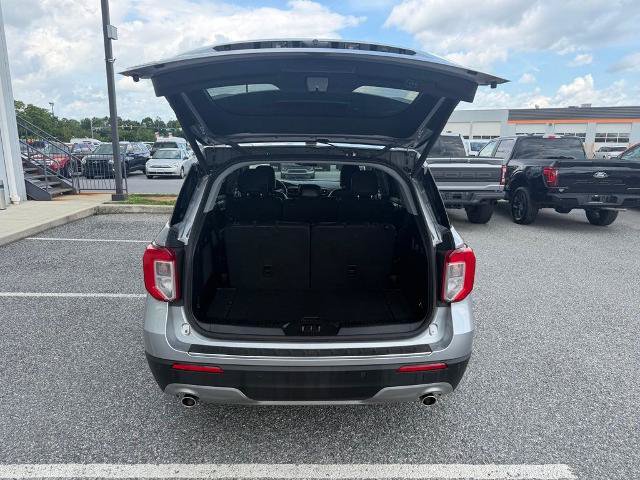 Certified 2021 Ford Explorer Limited w/ Equipment Group 301A AWD/4WD image 9