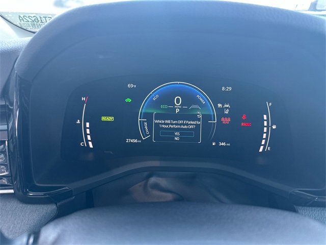 Used 2025 Toyota Camry LE w/ Convenience Package image 16