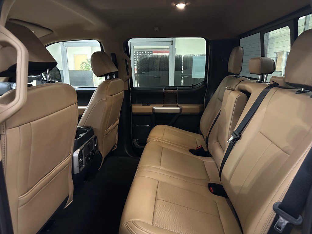 Certified 2022 Ford F250 Lariat w/ Chrome Package image 26