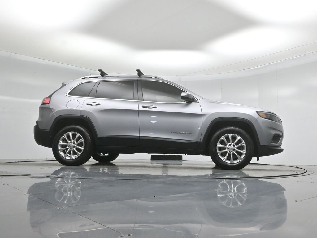 Used 2019 Jeep Cherokee Latitude w/ Popular Appearance Group AWD/4WD image 43
