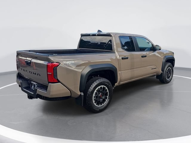 Used 2026 Toyota Tacoma TRD Off-Road AWD/4WD image 3