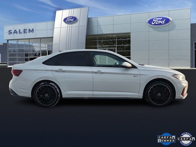 Used 2025 Volkswagen Jetta GLI Autobahn FWD image 2