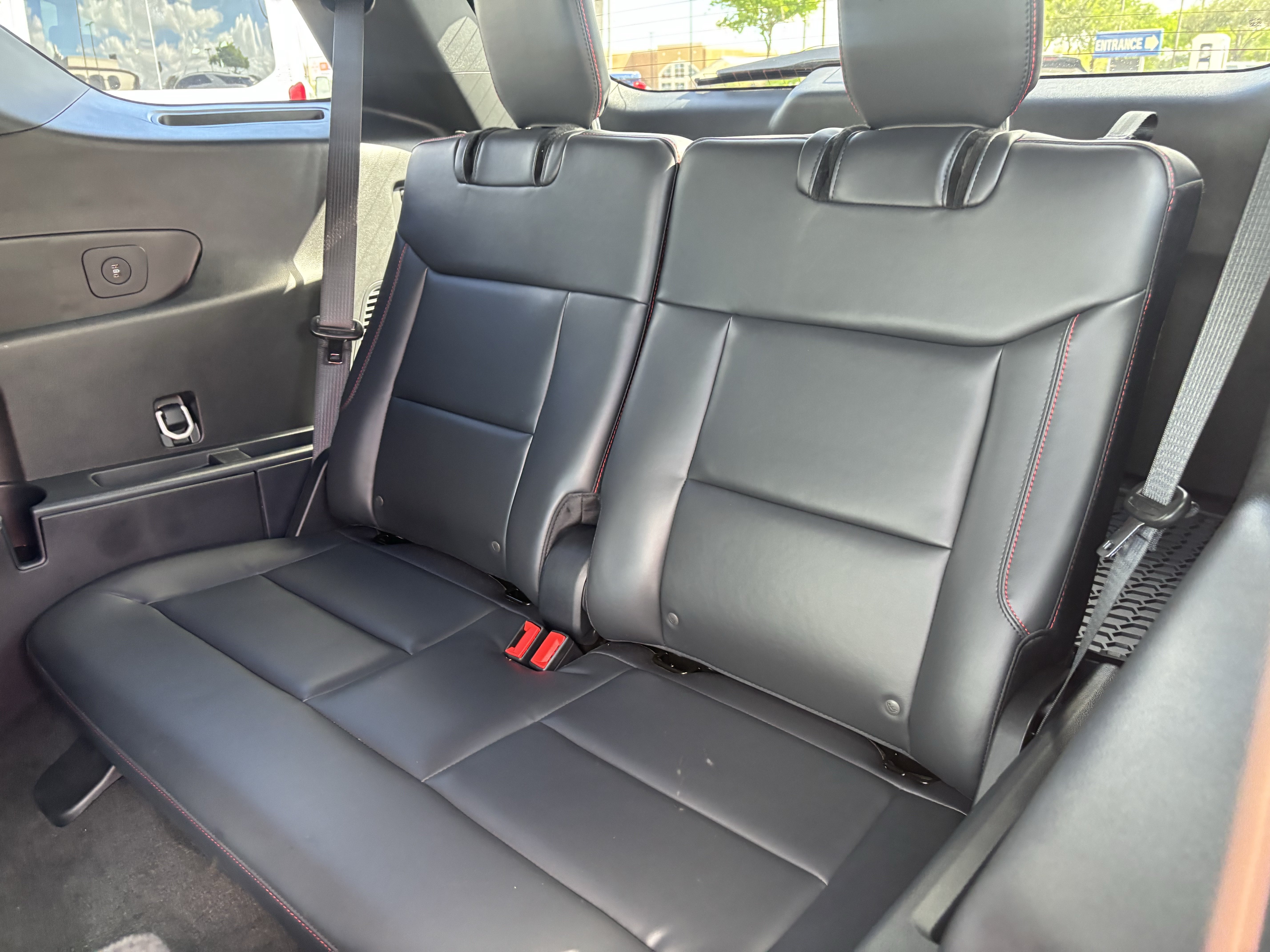 Certified 2026 Ford Explorer ST-Line w/ ST-Line Street Pack RWD image 18