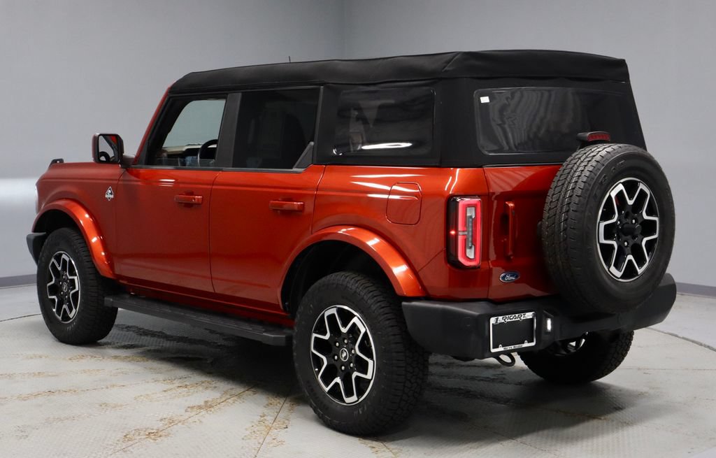 Certified 2023 Ford Bronco Outer Banks AWD/4WD image 9