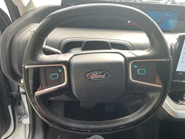 Certified 2025 Ford Expedition Platinum AWD/4WD image 27