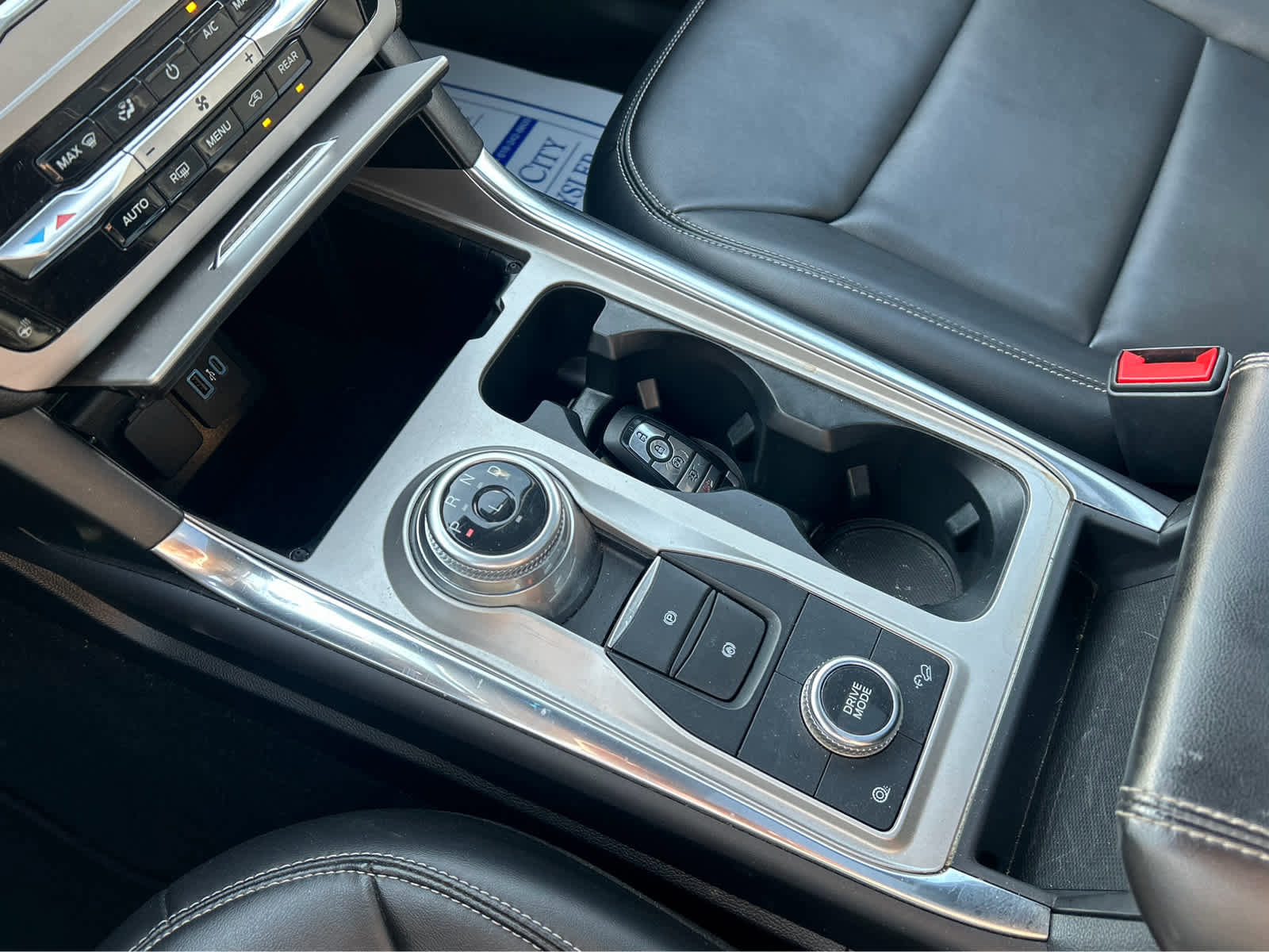 Certified 2023 Ford Explorer XLT image 44