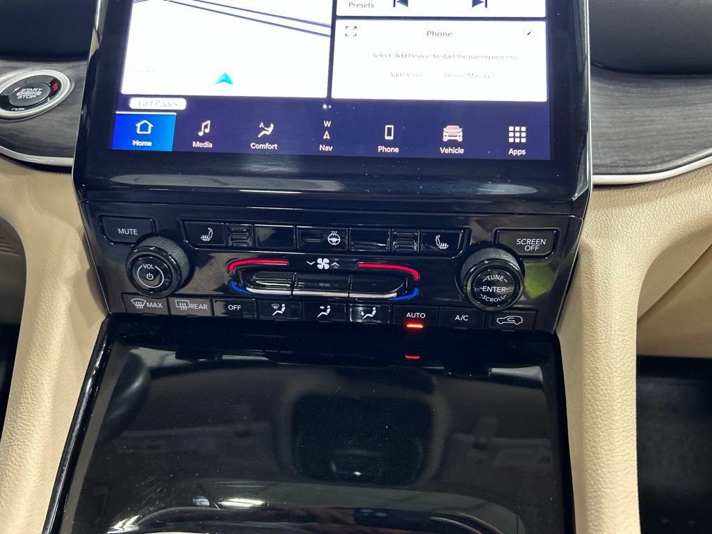 Used 2021 Jeep Grand Cherokee L Limited w/ Trailer Tow Group (B) AWD/4WD image 22